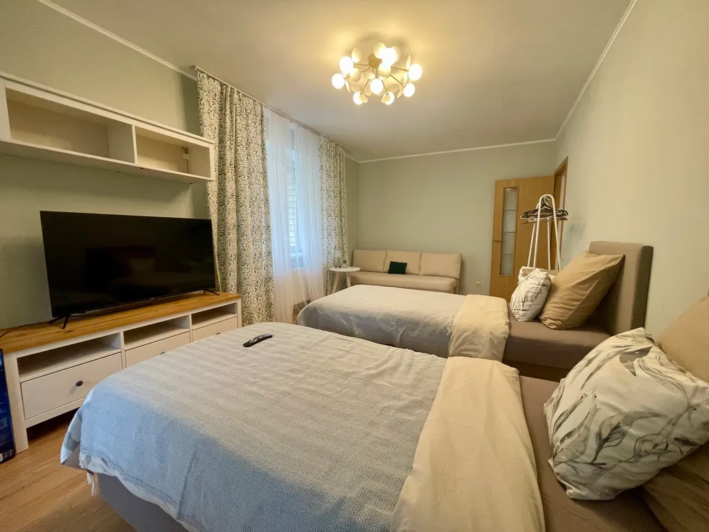 Просторная 2-комнатная квартира у реки Шоша на первой линии