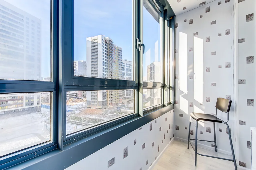 У метро Девяткино, 3 минуты пешком от метро