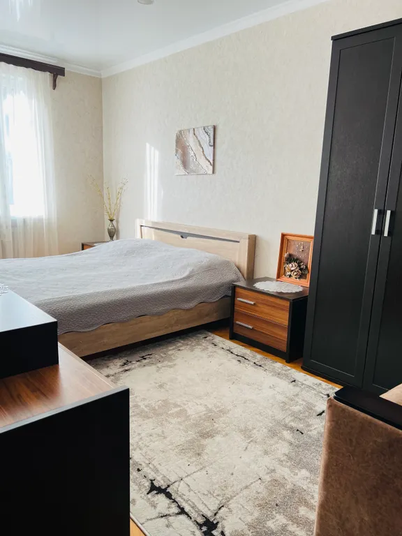 6-комнатный Дом