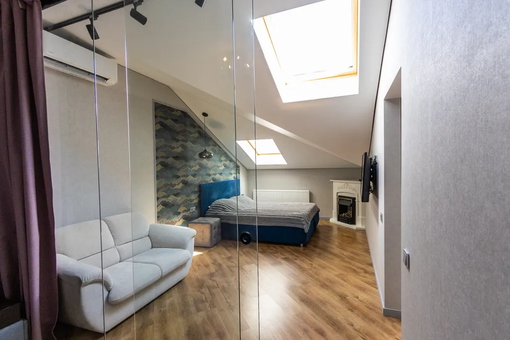 Дизайнерские апартаменты на первой береговой линии, Изумрудный город