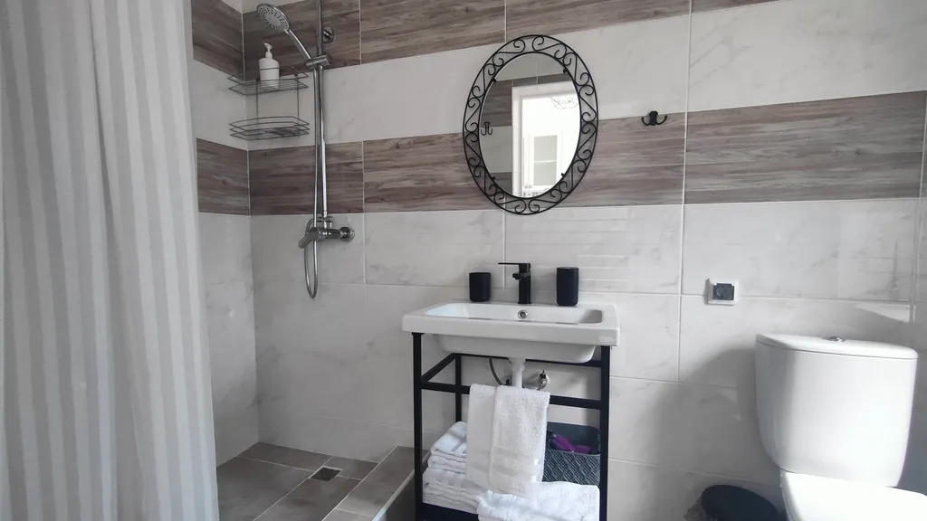 Квартира Квартира Апартамент "Авиньон" с парковкой и завтраком рядом с "Экспоград-ЮГ" — Краснодар