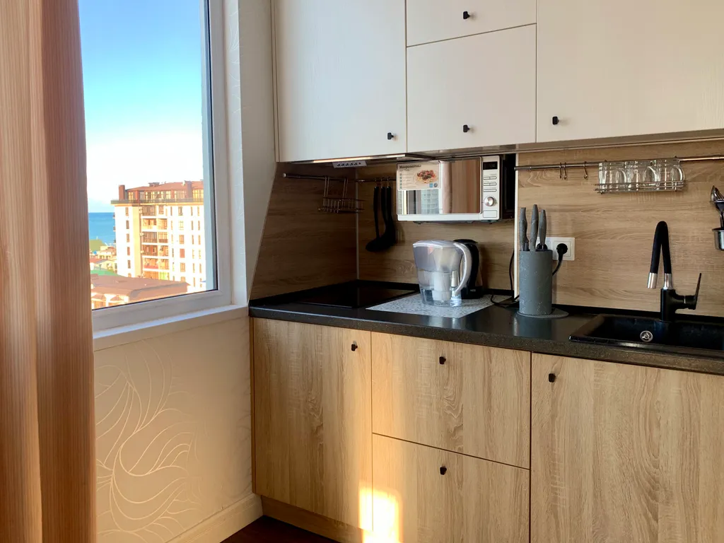 Панорамная квартира на берегу моря