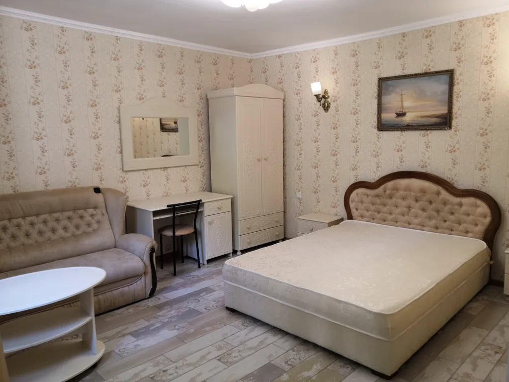 1-комнатная Квартира — аренда посуточно в Алушта