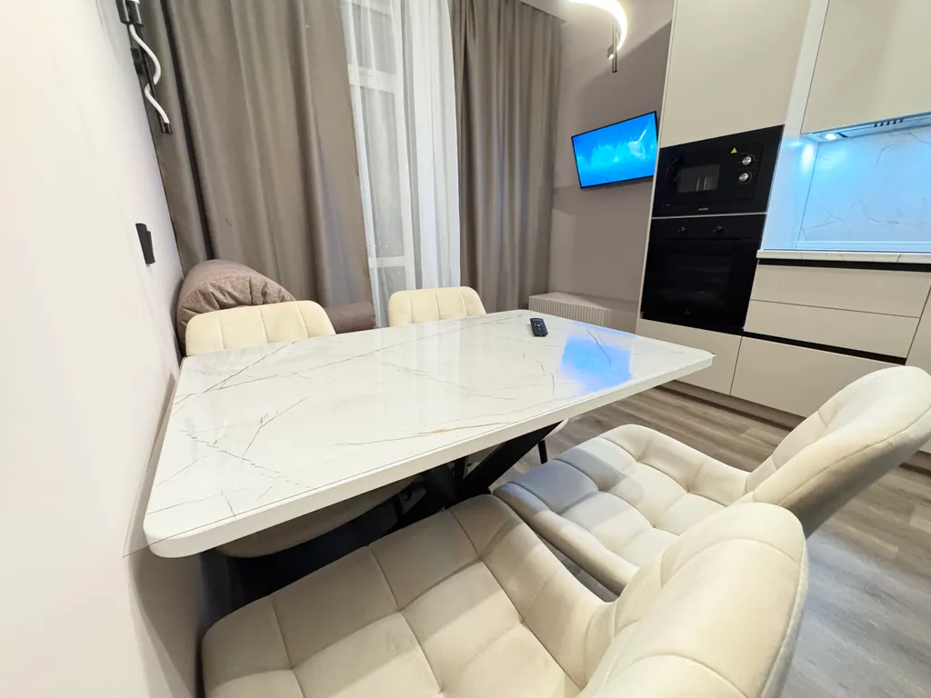 Дизайнерская однокомнатная в ЖК «Бунинские Кварталы»