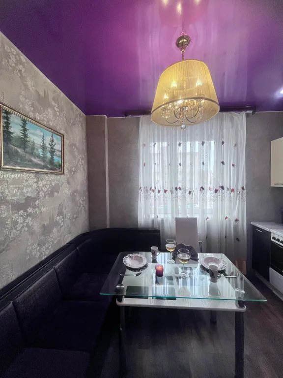 2-комнатная люкс на Тундровом