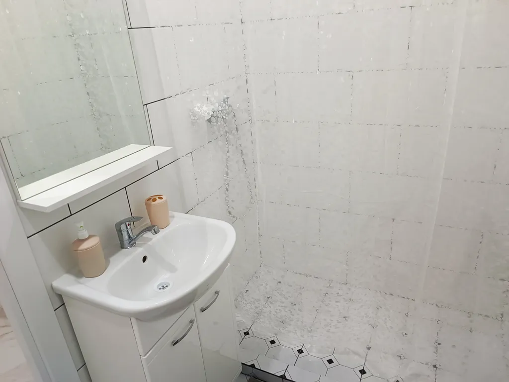 Тихая студия с большой кроватью у станции МЦД-D4 Железнодорожная