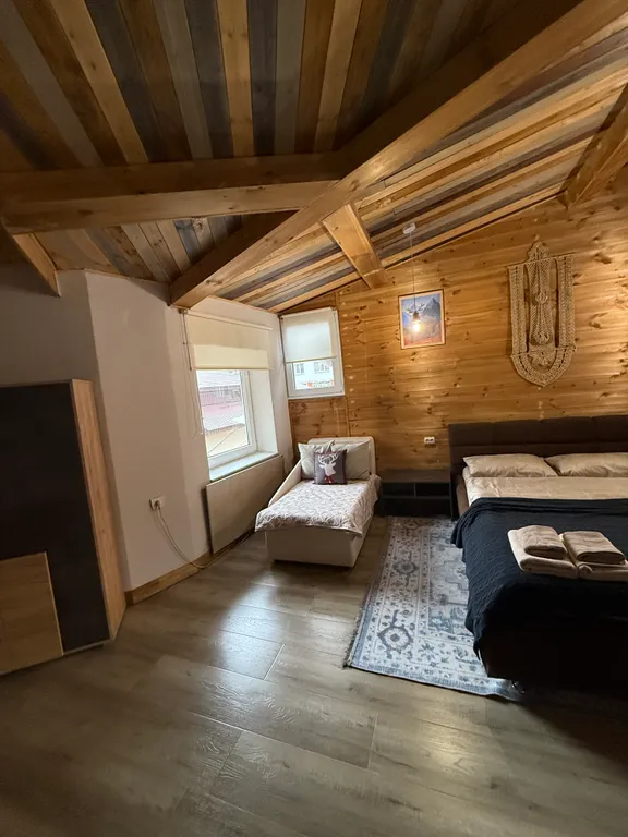 Уютная студия с видом на горы