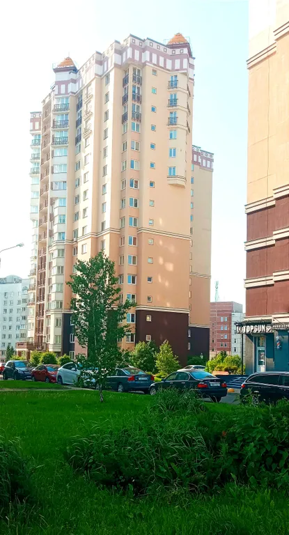 Квартира Уютная, просторная квартира около метро и торгового центра — Минск