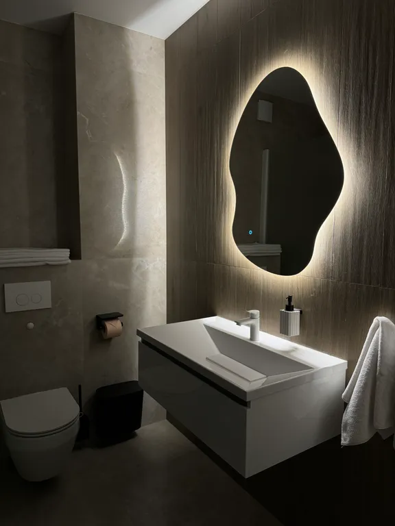 Большой уютный дом