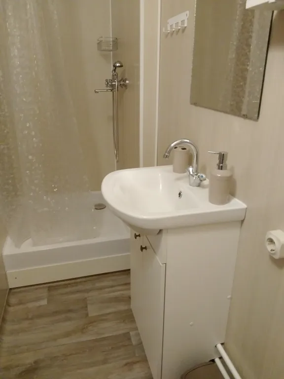 Уютный флигель у озера Большое Борково