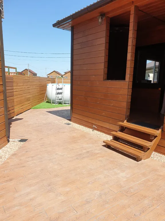 Коттедж Дом с бассейном — Кучугуры