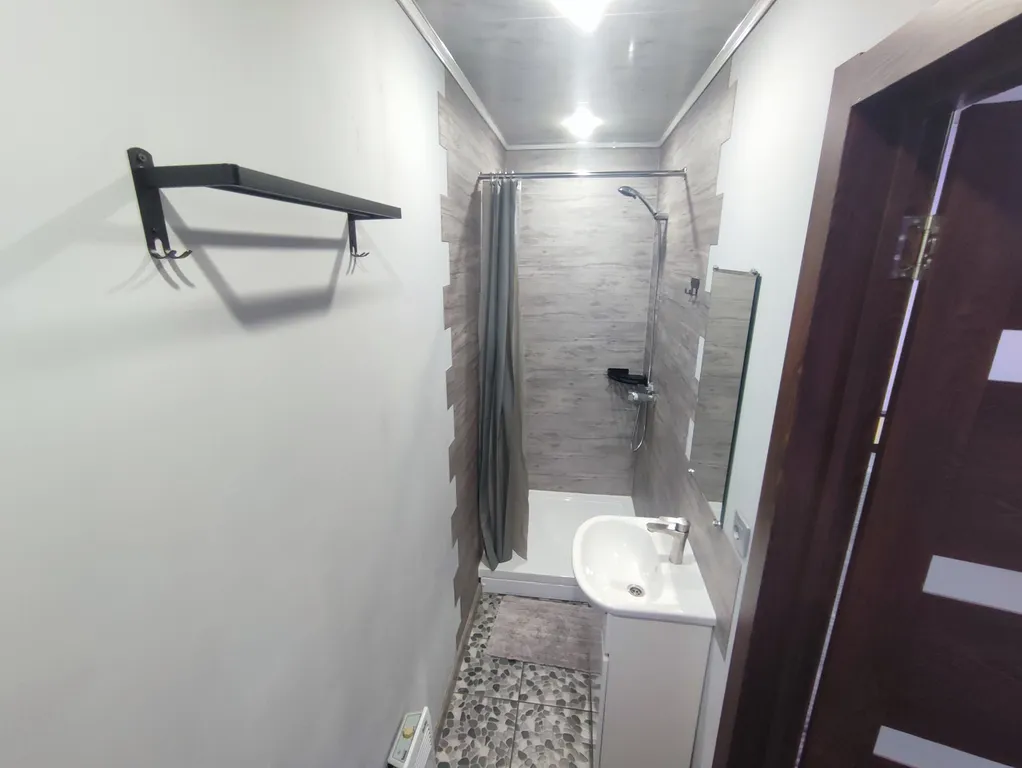 Домик с видом на горы 2