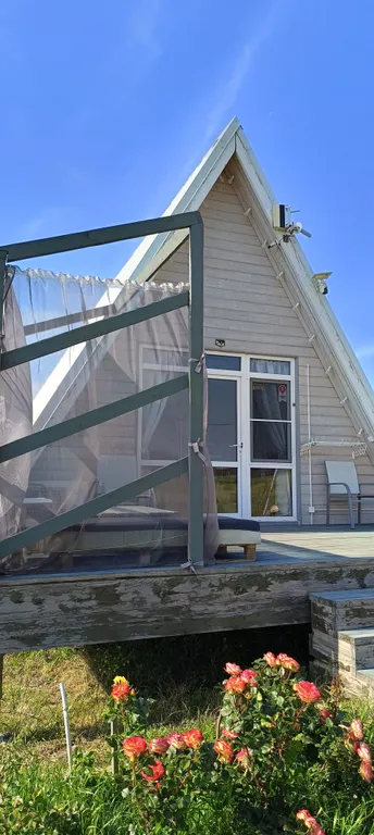 Коттедж Тpеугольный дом A-frаmе с видом на море — аренда посуточно в Веселовка