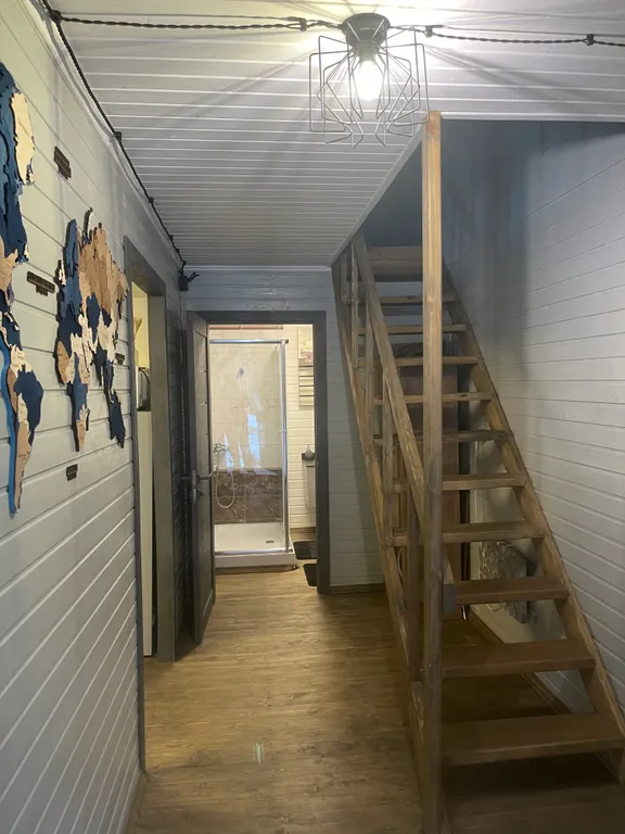 Домик с видом на горы