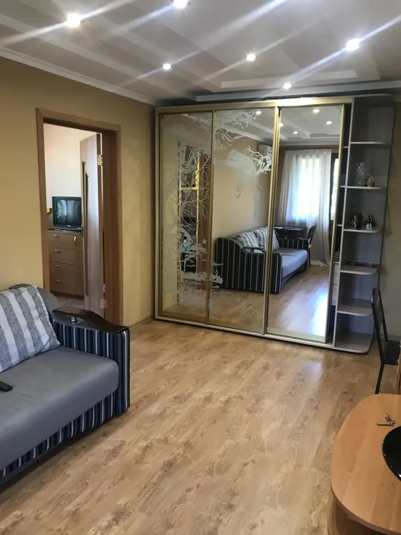 Двухкомнатная квартира в спальном районе