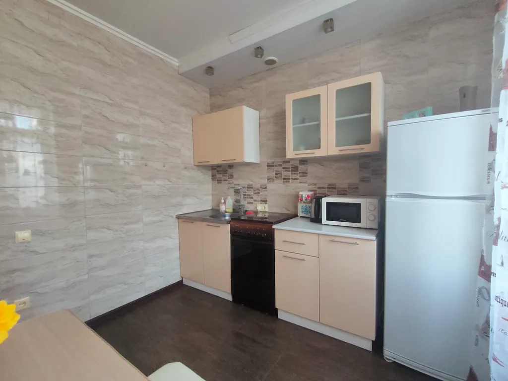 Квартира рядом с театром оперы и балета и центральным рынком