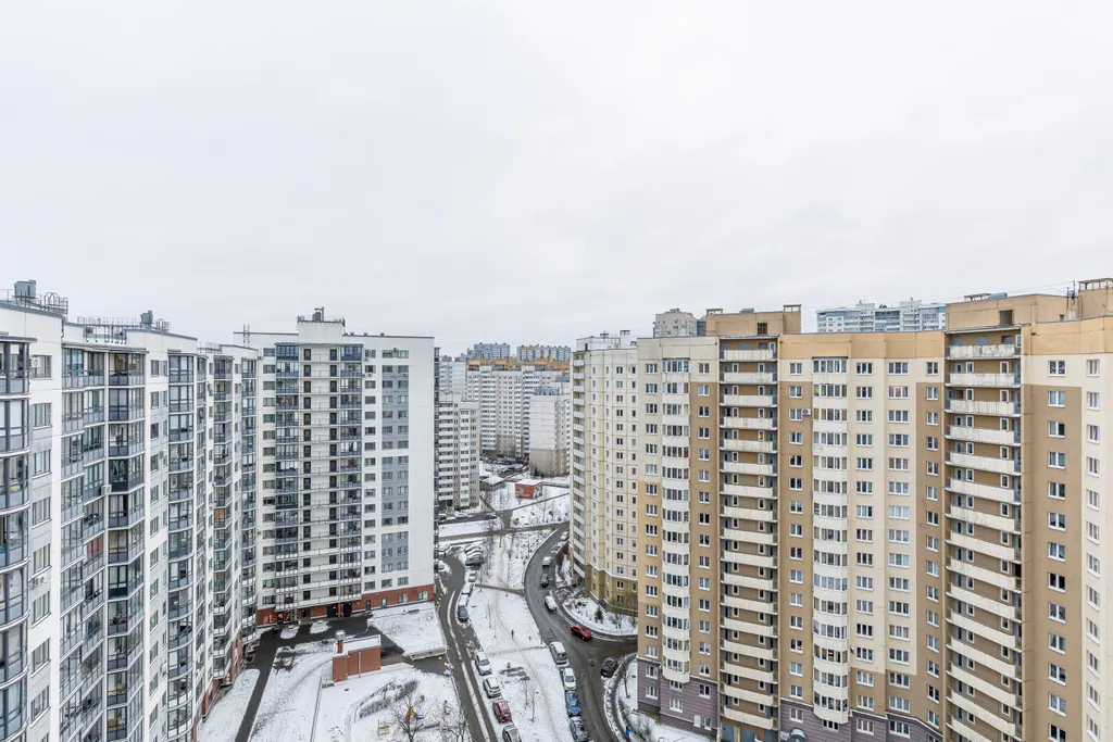 Просторная квартира в пешей доступности от Лахта Центр