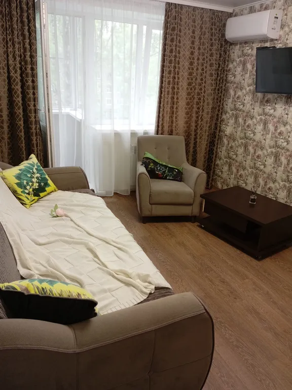 Уютная квартира в центре — аренда посуточно в Липецк