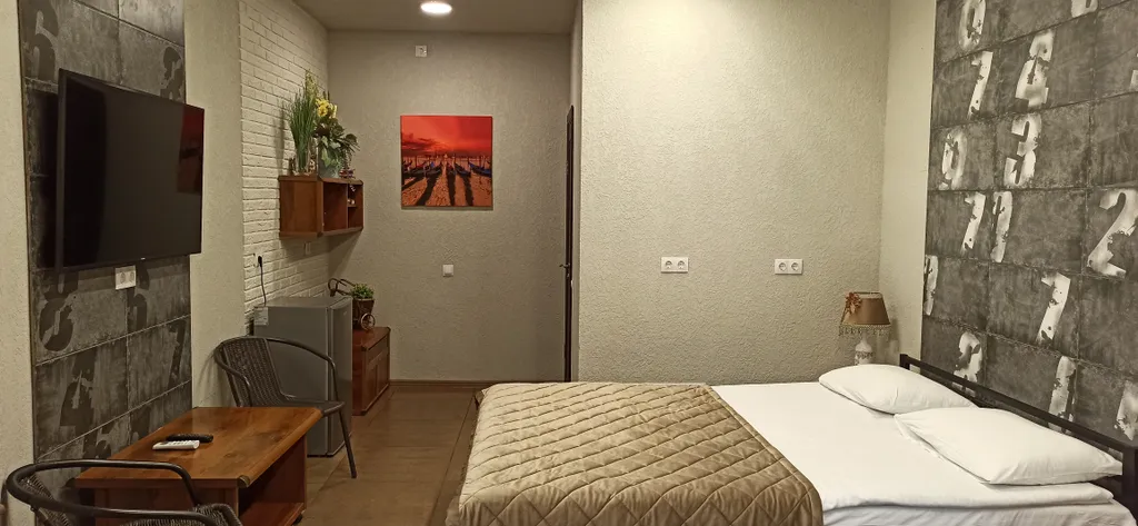 Квартира Двухместный номер с двуспальной кроватью и диваном — аренда посуточно в Лида