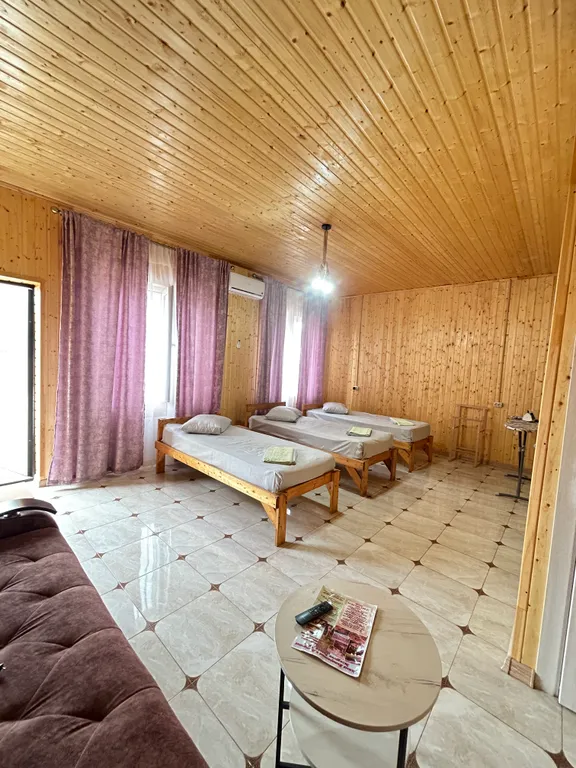 Четырехместный номер 12