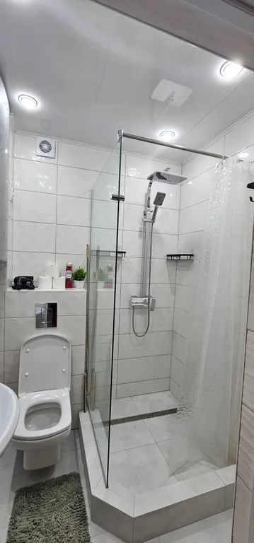 Уютная светлая квартира на берегу моря в центре