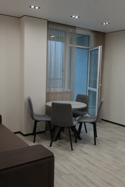 Квартира Уютная  квартира с парковкой в крытом паркинге — Владивосток