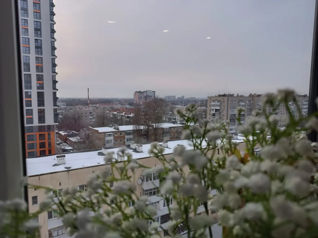 Просторная студия с 4-х местным размещением с видом на город