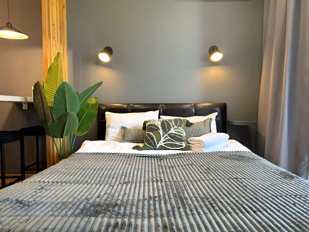 Квартира Дизайнерская Лофт-студия в новом ЖК комфорт-класса — аренда посуточно в Тольятти