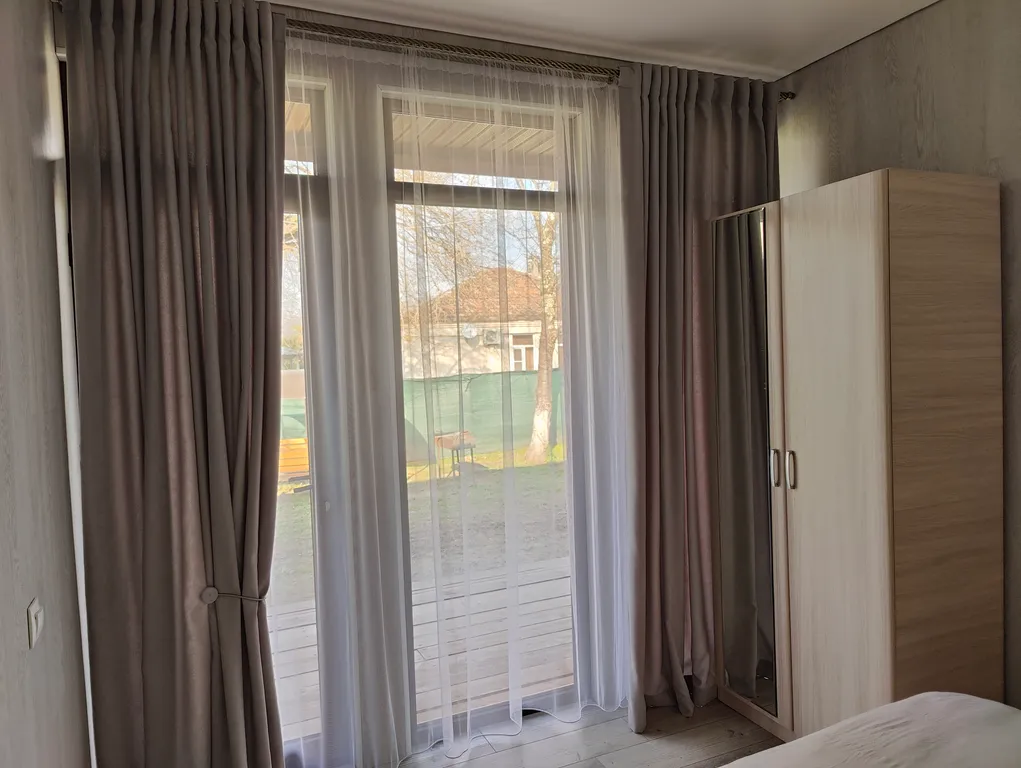 Дом с морем за калиткой