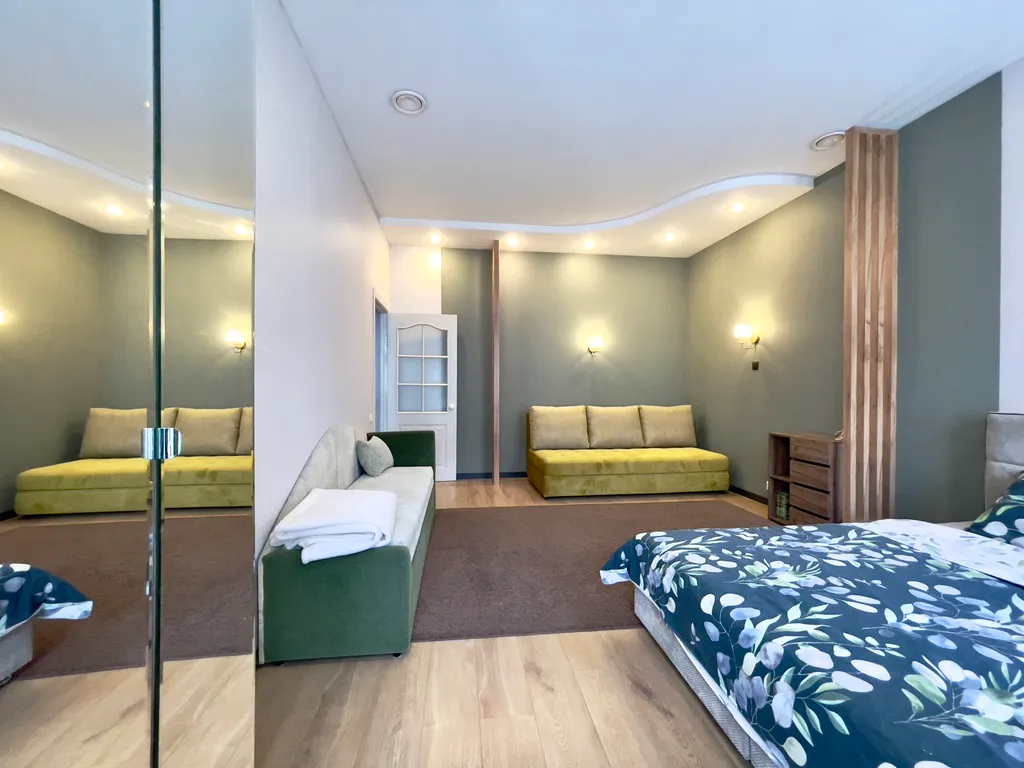 Квартира Квартира в центре для большой компании — Санкт-Петербург