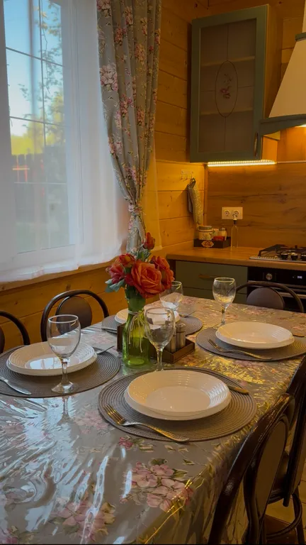 Коттедж с русской баней, горячей джакузи под звездам и бассейном