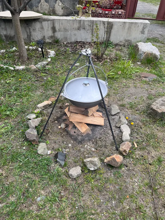 Домик у реки