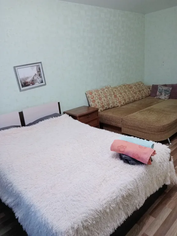 Квартира около ТЦ Космопорт