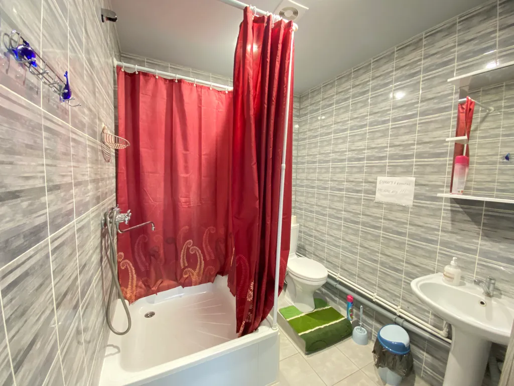 Уютная евродвушка в новом доме в центре города