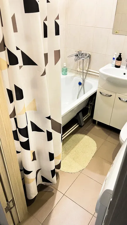 Апартаменты с видом на стадион Текстильщик, рядом ДЮСШ-2