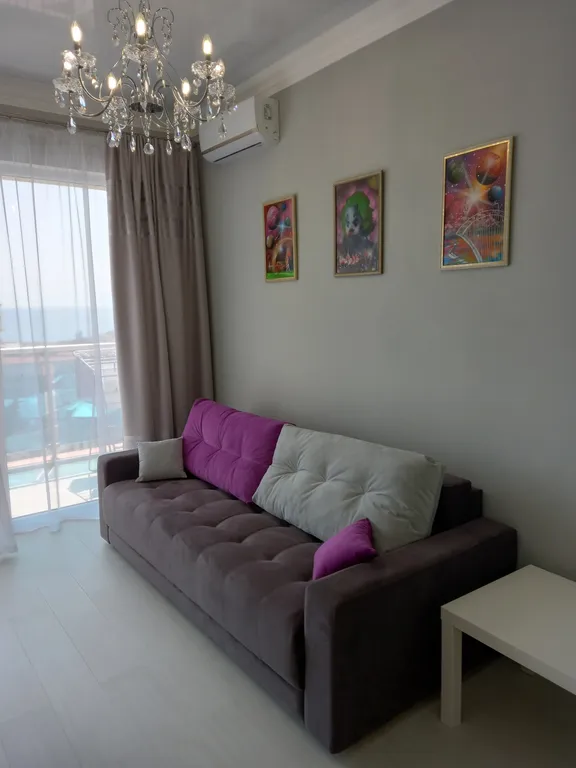 Шикарная квартира с видом на море