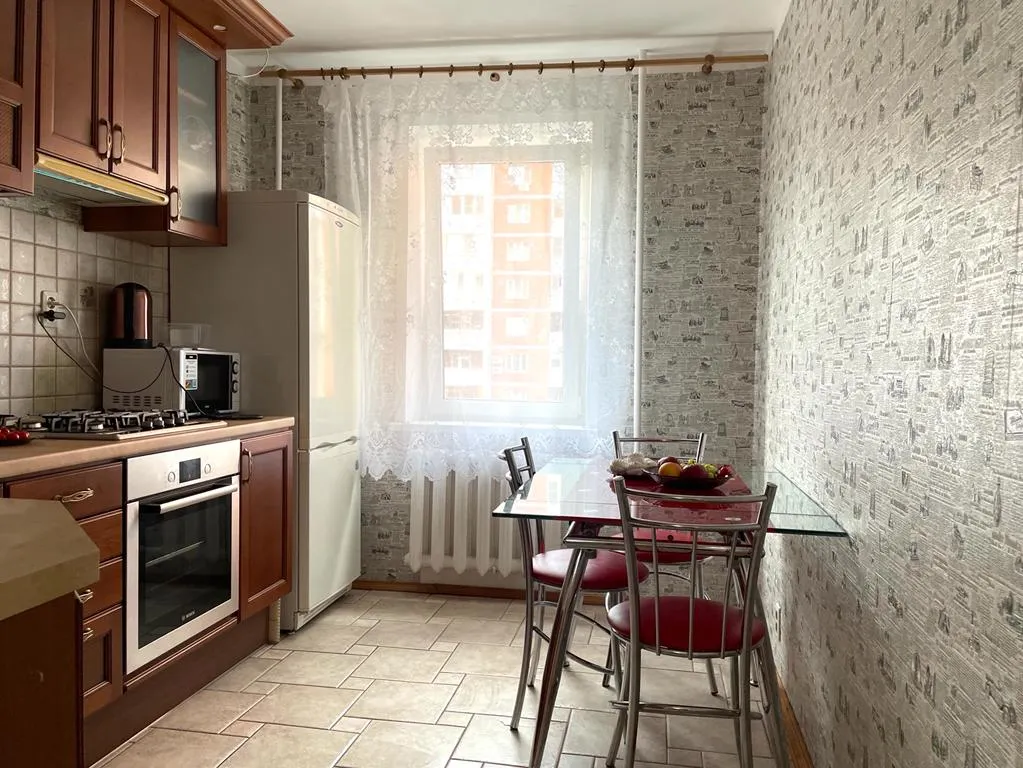 Большая квартира у парка