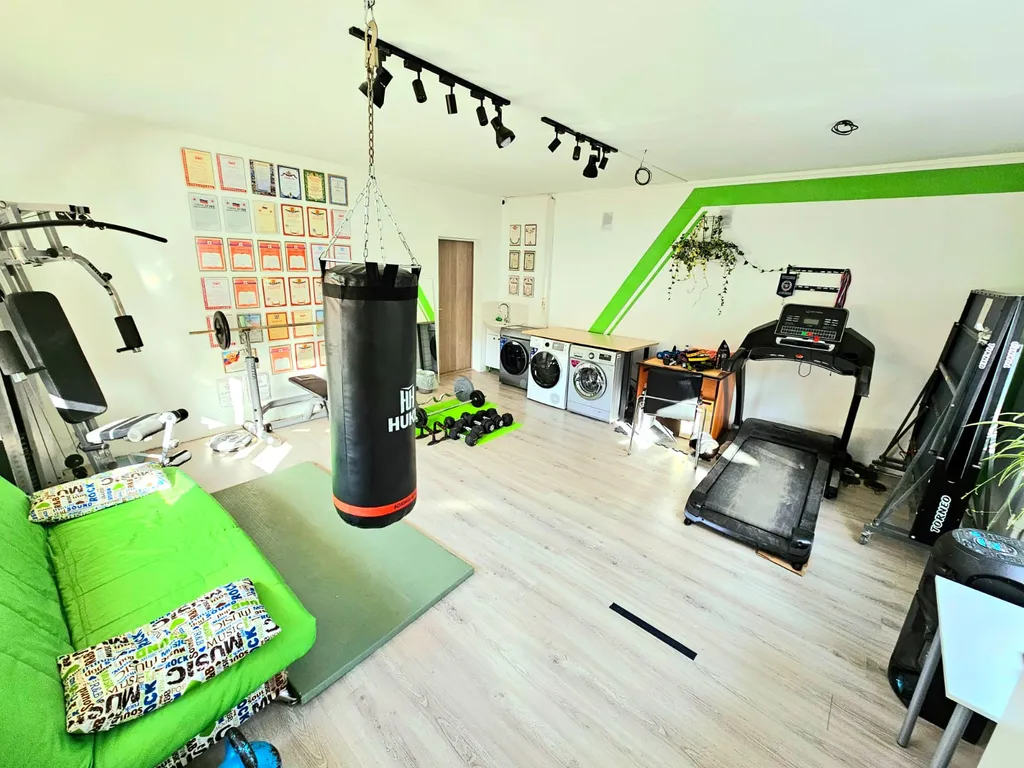 Квартира Квартира Уютная студия в тихом районе — Цемдолина