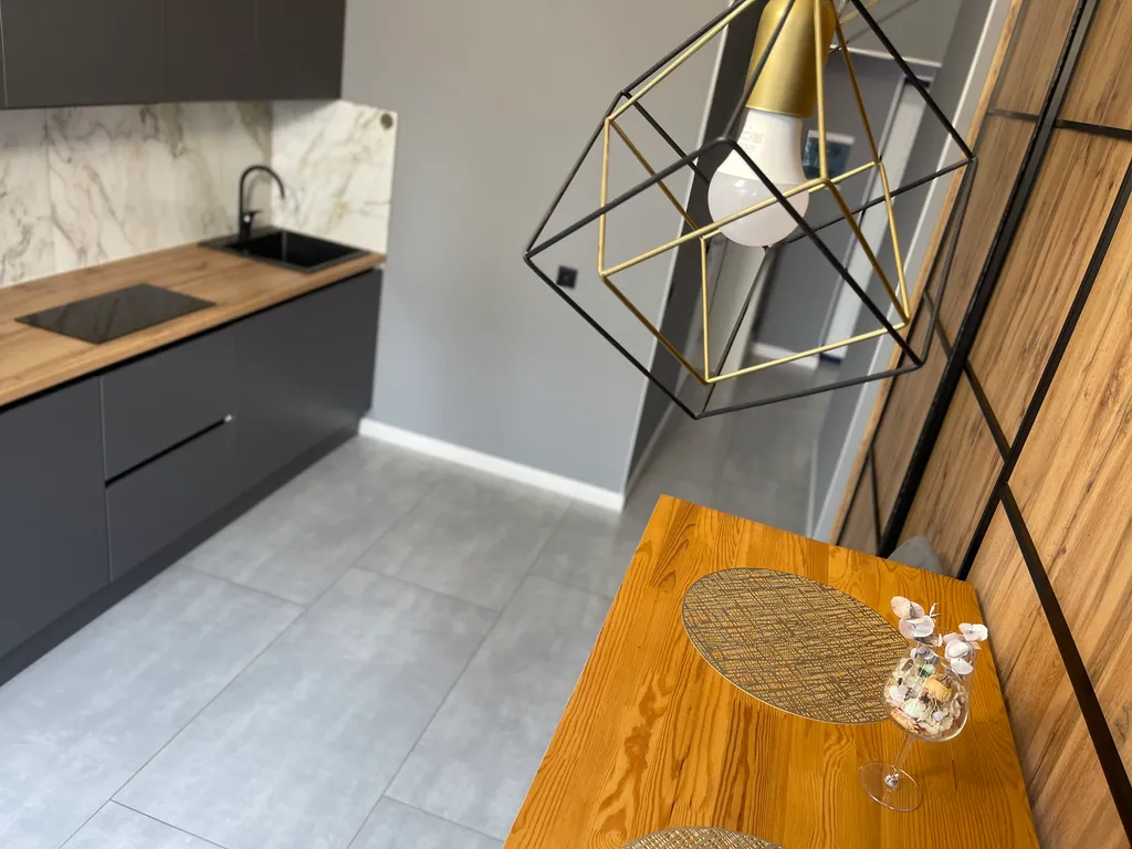 Уютная светлая квартира с большими окнами