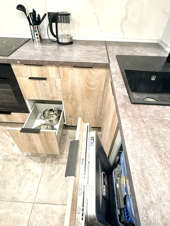 Новая квартира с видом на лес