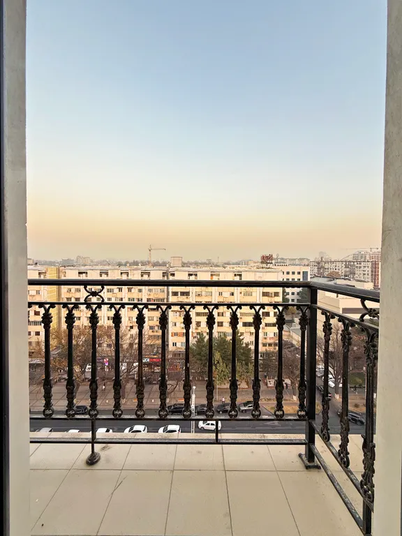 Kazakhstan resident's 171 by Royal rentals