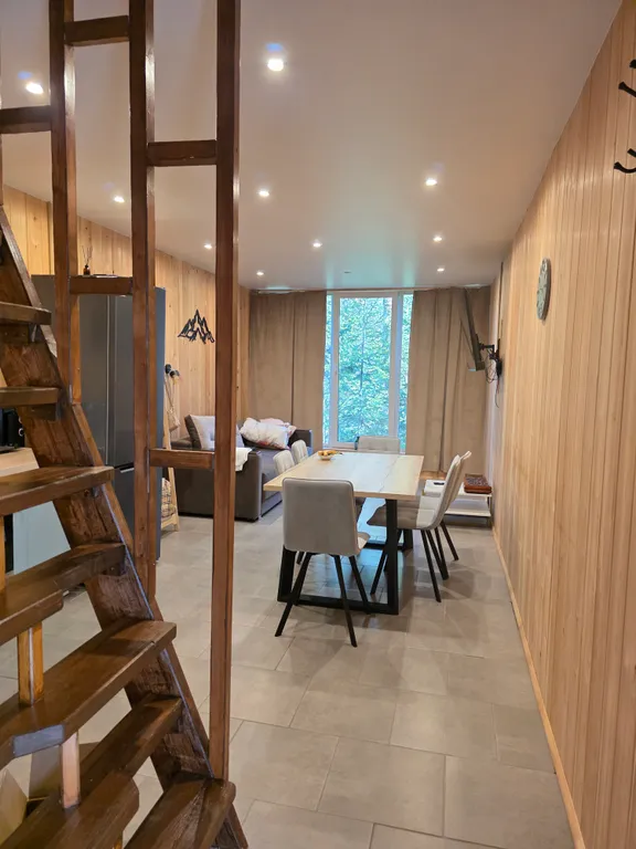 Коттедж Уютный домик — Шерегеш