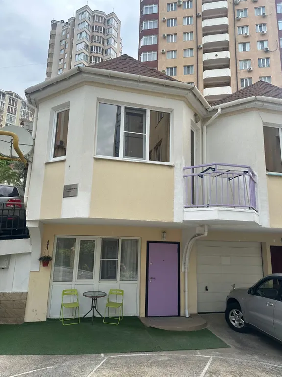 Коттедж Коттедж Уютный таунхаус в центральном районе Сочи вблизи моря — Сочи