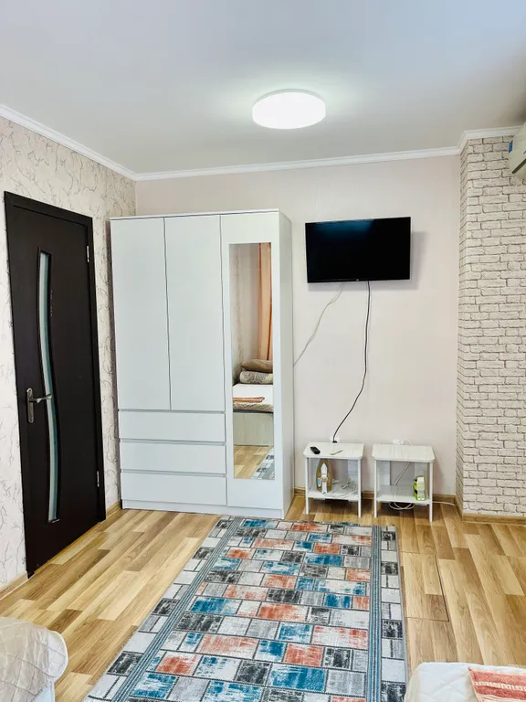 Коттедж Двухкомнатный дом с зоной отдыха и гамаком в 15 минутах от моря — Севастополь