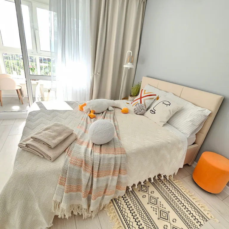 Квартира с видом на березовую рощу