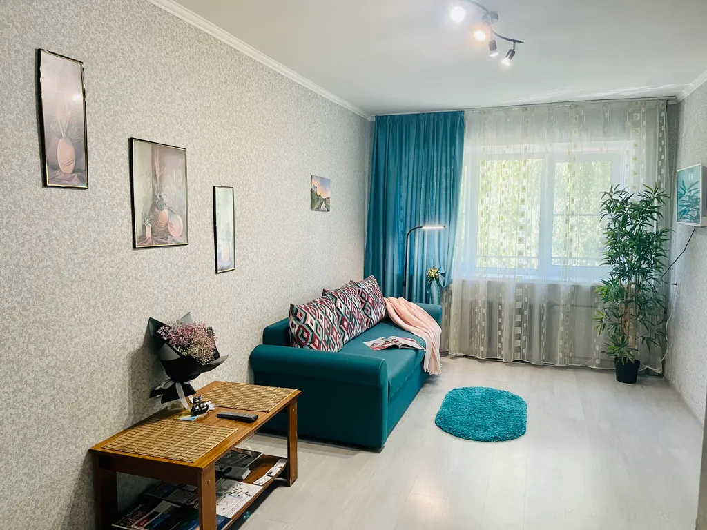 Уютная двушка в центре с видом на Двор Подзноева