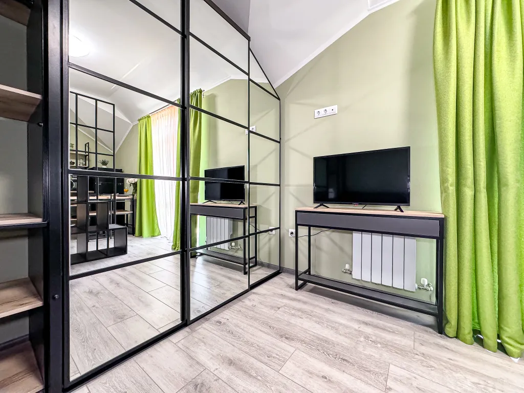 Уютная квартира-студия с балконом