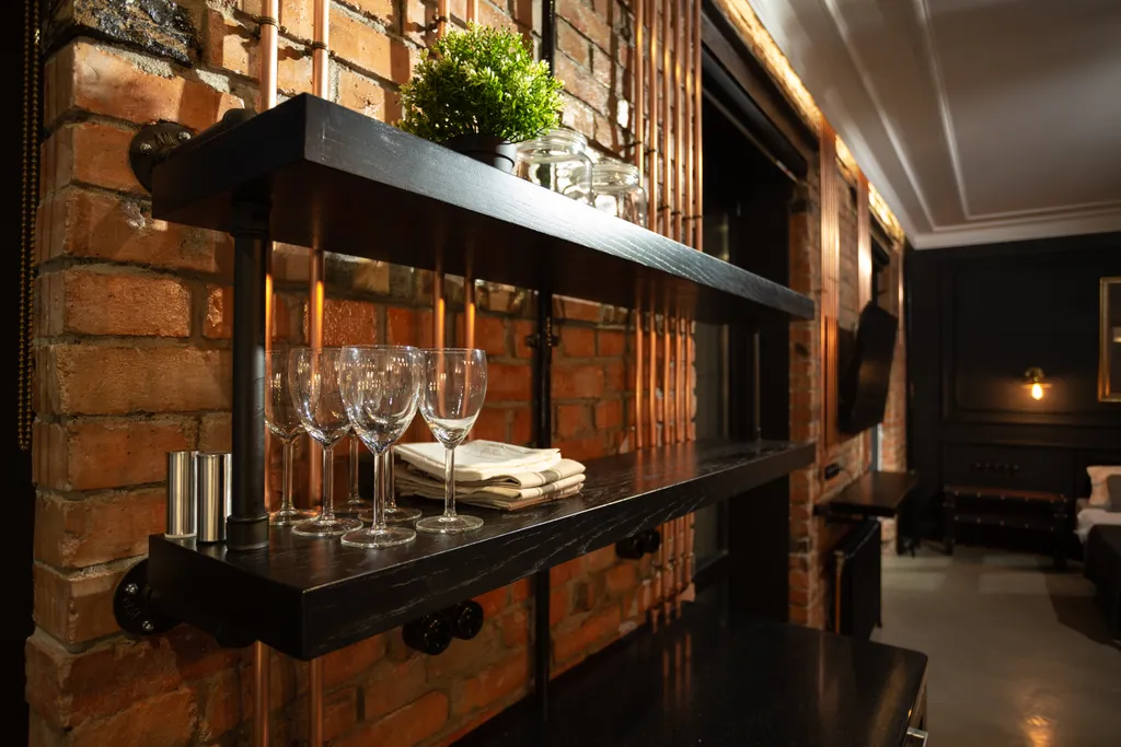 Апартаменты с видом на Исаакиевский собор и канал в центре Петербурга