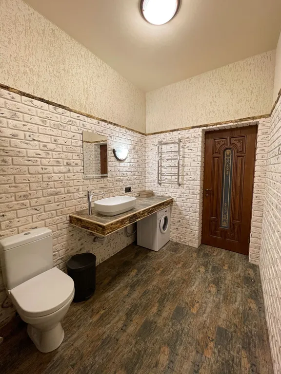 6-комнатный Дом