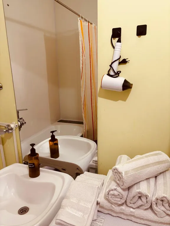 Квартира Просторная 2 комнатная квартира рядом с центром Ярославль — Ярославль